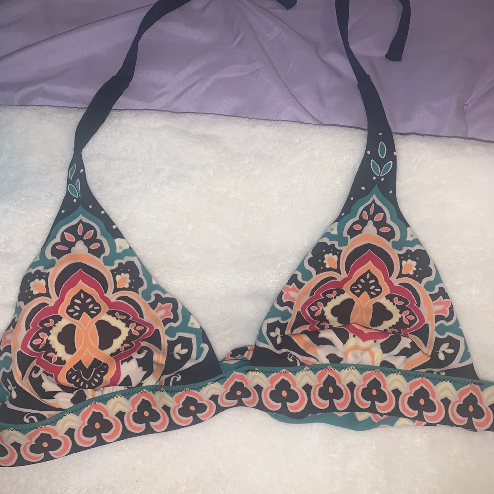 Victoria’s Secret Swimsuit Top!